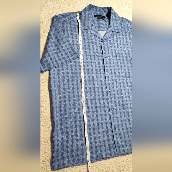 AXIST Button Down Short sleeve Men's Size L - Picture 8 of 9